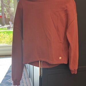 Vuori sweatshirt in good condition